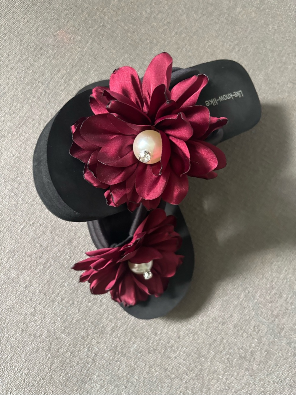 Like-know-like Platform Sandals - Picture 2 of 4